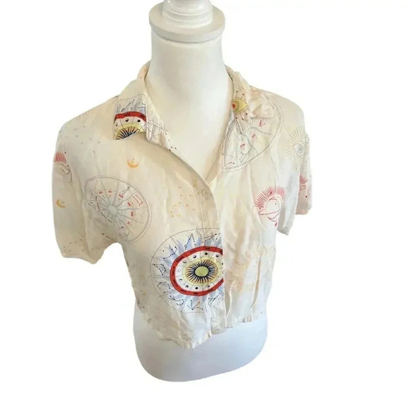 forever 21 crop short sleeve button up astrology design womens size small - Picture 3 of 9